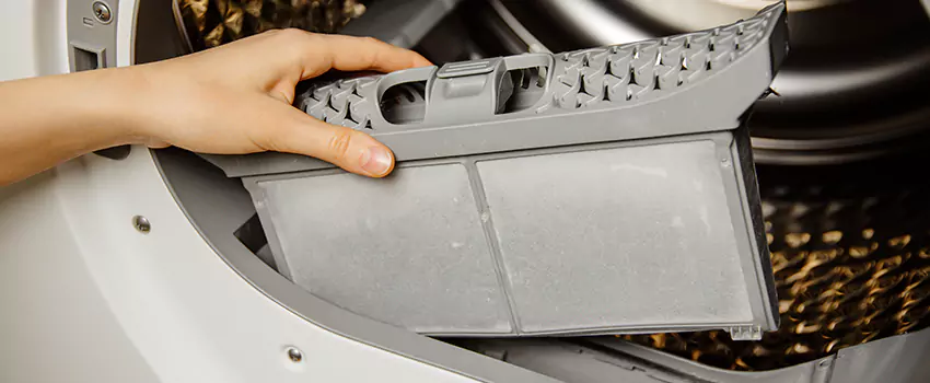Signs Of A Clogged Dryer Lint Trap in Oroville, California